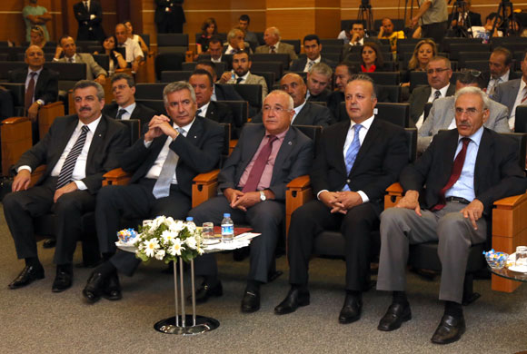 agutos-meclis-baskan-02 agutos-meclis-baskan-02