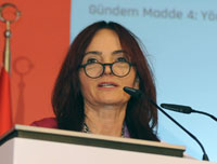 İSOV Genel Sekreteri Aynur Ayhan