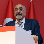MESKOM’da Konuşan Bahçıvan: “İstanbullu Sanayiciler Olarak Göçebelikten Kurtulup Yerleşik Düzene Geçmek İstiyoruz” 08