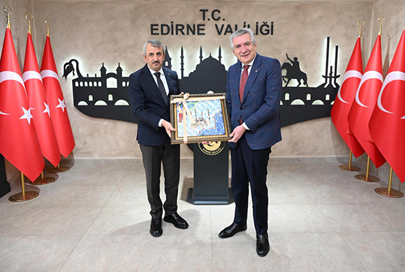 İSO Yönetim Kurulu Başkanı Erdal Bahçıvan, Edirne Valisi Yunus Sezer'i Ziyaret Etti