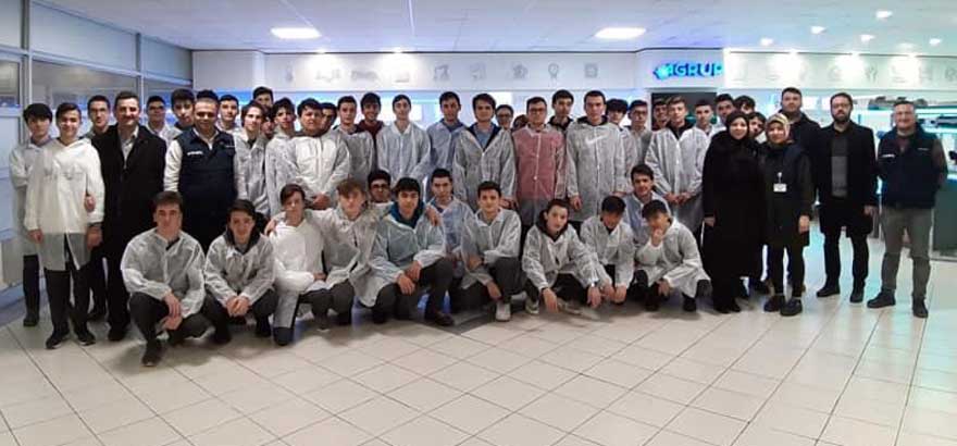 İSO Mesleki Eğitim Projesi Kapsamında Tuzla MTAL Endüstriyel Otomasyon Teknolojileri Alanı Öğrencileriyle Akım Metal’e Teknik Gezi Düzenlendi