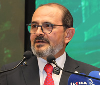 YTÜ Rektörü Prof. Dr. Eyüp Debik