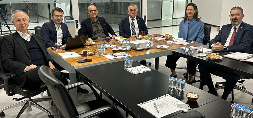31. Grup Meslek Komitesi İSO Endüstriyel Tasarım ve Prototipleme Merkezi A.Ş.’yi Ziyaret Etti 