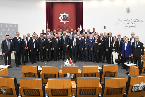 İSO Mayıs Ayı Meclisi’nde Üniversite-Sanayi İş Birliği Konuşuldu