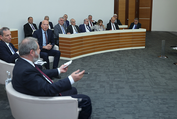 İSO Mayıs Ayı Meclis Toplantısında Küresel Ekonomik Gelişmeler ve Sanayinin Rekabet Gücü Değerlendirildi