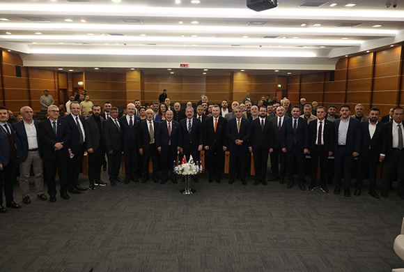 İSO 8. Grup Öğütülmüş Tahıl ve Unlu Mamuller Sanayii Meslek Komitesi Ev Sahipliğinde Ekmek Üreticilerinin Sorunları ve Çözüm Yolları Konuşuldu