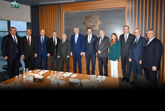 Türkiye Odalar ve Borsalar Birliği (TOBB) Başkanı Rifat Hisarcıklıoğlu, Ankara Sanayi Odası (ASO) Başkanı Seyit Ardıç ile birlikte İstanbul Sanayi Odası (İSO) Yönetimini Ziyaret Etti