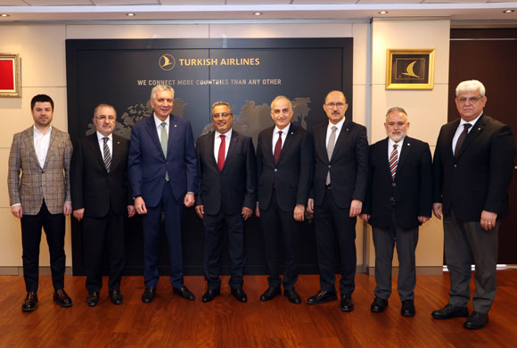 İSO Yönetimi, THY Yönetim Kurulu Başkanı Ahmet Bolat’a Nezaket Ziyaretinde Bulundu