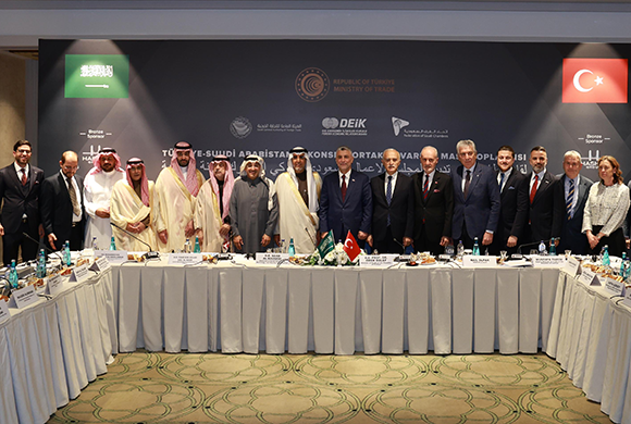 Dış Ekonomik İlişkiler Kurulu Tardından Düzenlenen Türkiye-Suudi Arabistan İş Konseyi Ortak Yuvarlak Masa Toplantısı T.C. Ticaret Bakanı Prof. Dr. Ömer Bolat’ın Katılımıyla Gerçekleştirildi