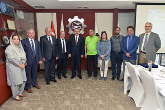 istanbul sanayi odasi pakistani parliamentary delegation visits istanbul chamber of industry